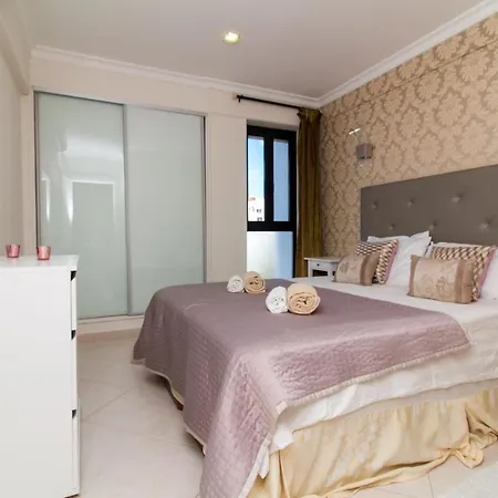 One Bedroom * Quarteira
