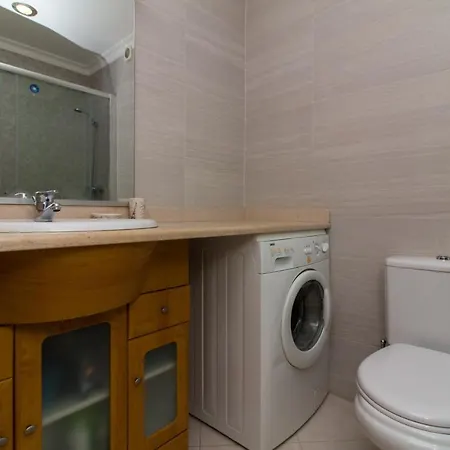 One Bedroom Apartment *